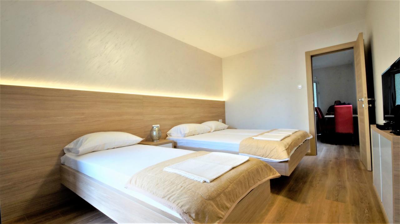 Apartments Bracanovic Budua Esterno foto